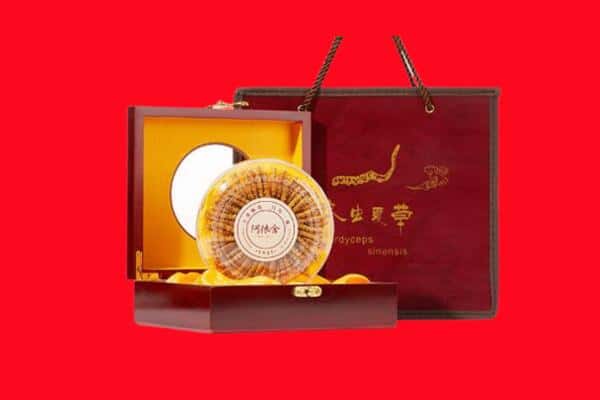 收购资讯:青州市回收冬虫夏草是按克吗